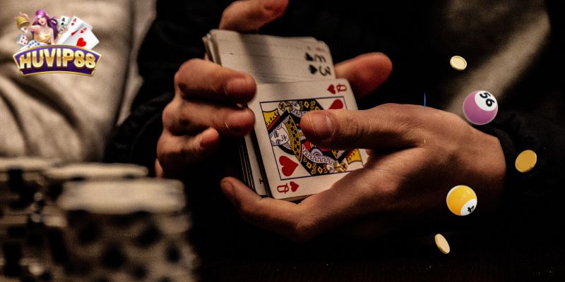 Chơi game bài cào HUVIP88 nên thể áp dụng kỹ thuật "đếm bài"