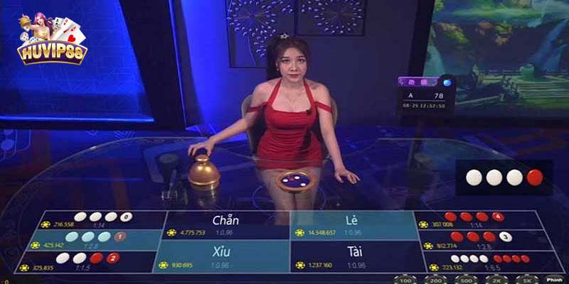 Thao tác chơi xóc đĩa trực tuyến tại HUVIP88 đơn giản